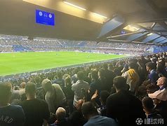 尼斯训练开放日，清晨绝杀压哨引欢呼，欧超杯在即，轮换策略成焦点