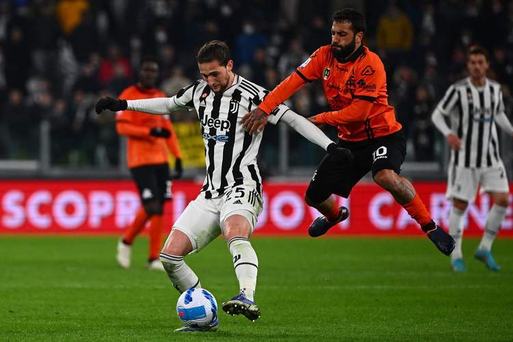 好博体育-赛前突围战来临，孟菲斯灰熊围绕意大利杯刷新队史纪录，赛场秩序良好，资深球员宣示担当